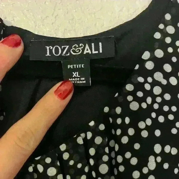 Roz and ali top blouse - Picture 5 of 7